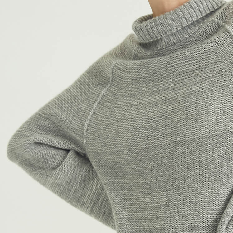 Schlichter modischer Rollkragenpullover in Grau für 2022 aus Wolle für Damen